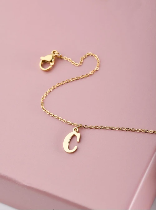 Bransoletka literka C, kolor złoty S1V72011-8Z