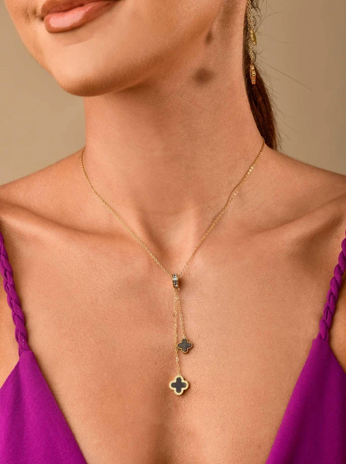 Naszyjnik krawatka, koniczynki, kryształki, czarny, złoty S303494Z01