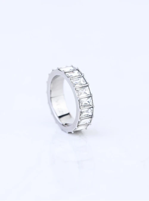 Pierścionek z kryształkami, kolor srebrny S400761S02