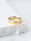 Obrączka z frezem, unisex, złoty S404181Z00