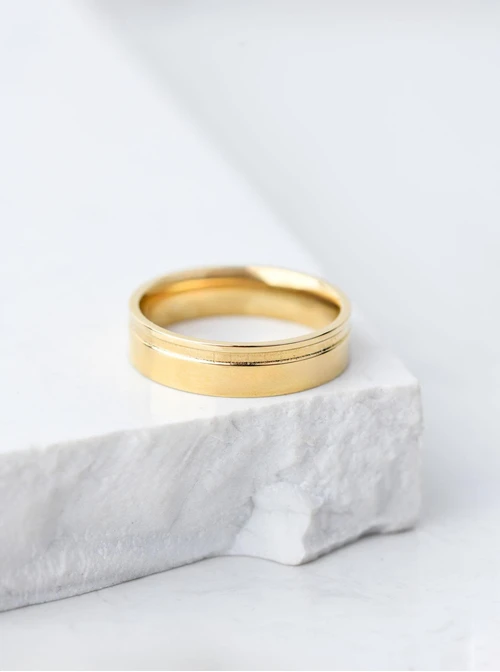 Obrączka z frezem, unisex, złoty S404181Z00