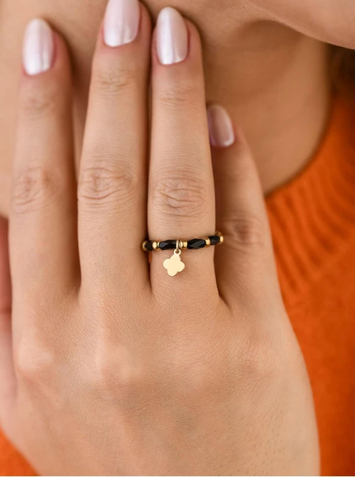 Pierścionek koniczynka, czarne kryształki, złoty S405220Z01