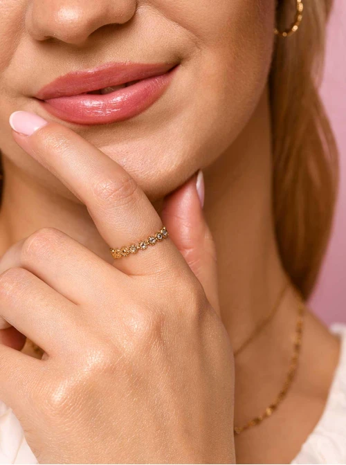 Pierścionek regulowany z kryształkami, złoty S405679Z00-0