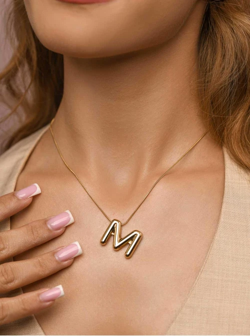 Naszyjnik dmuchana literka M, złoty S306564Z00