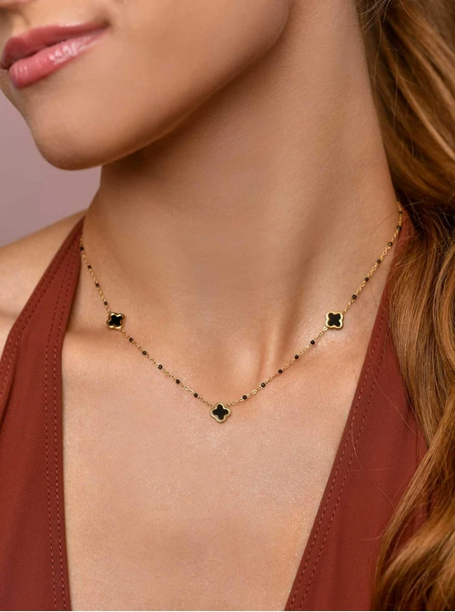 Naszyjnik koniczynki z czarną emalią, złoty S306033Z01