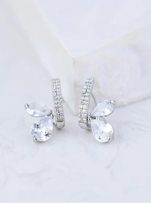 Kolczyki wieczorowe kryształki, srebrny B207334P00