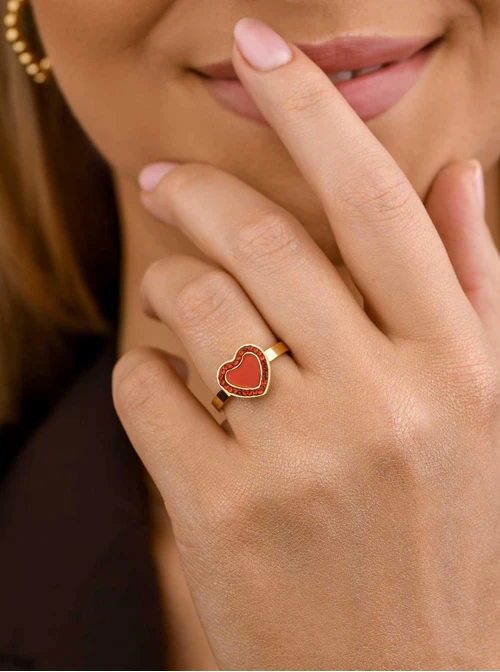 Pierścionek czerwone serce, złoty S406524Z03