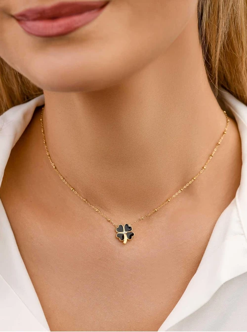 Naszyjnik czarna koniczynka, złoty S306484Z00