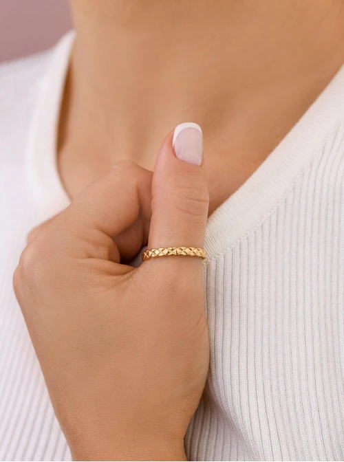 Pierścionek frezowany, stal pozłacana S406527Z00