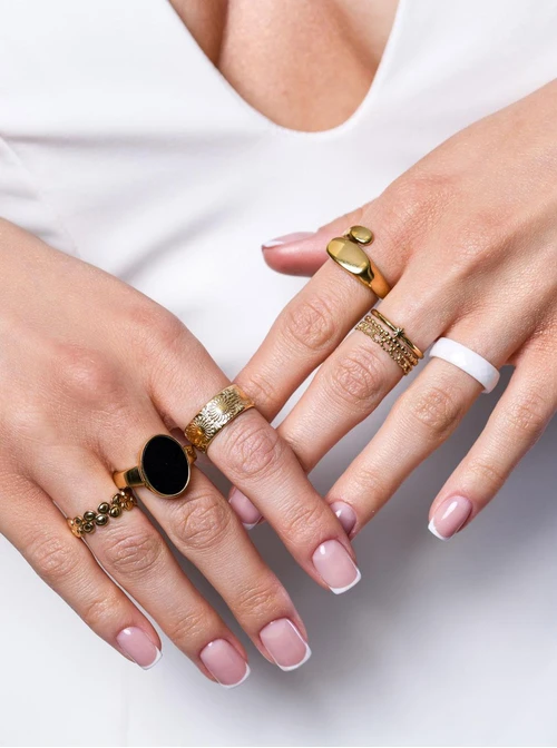 Pierścionek regulowany, stal pozłacana S409117Z00-0