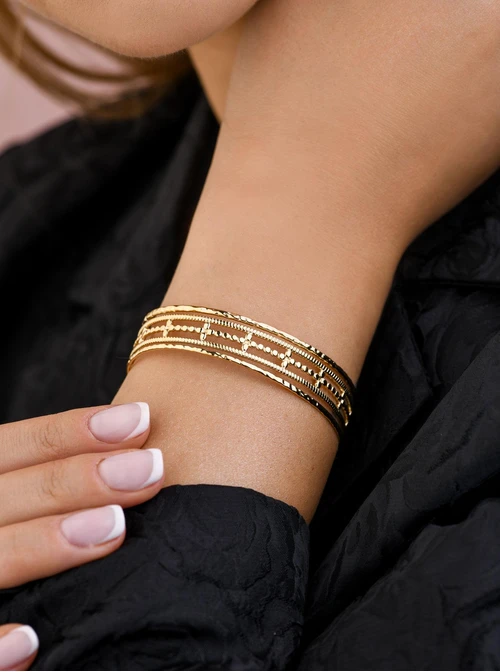 Bransoletka sztywna, stal pozłacana S109109Z00