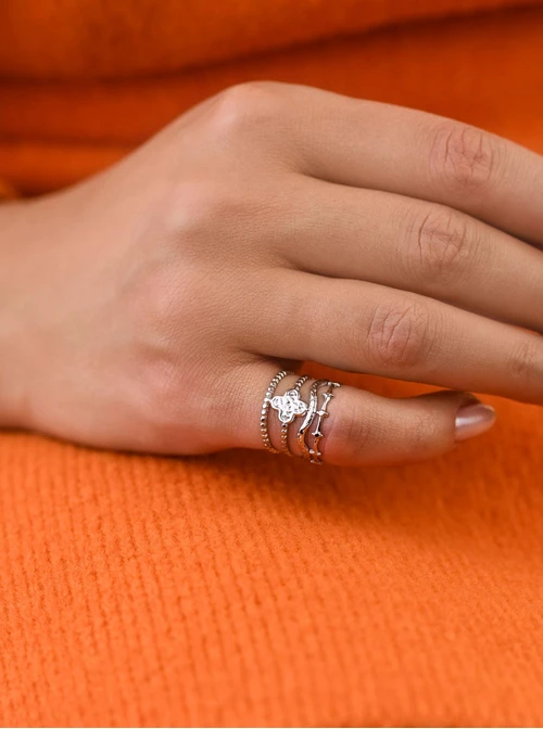 Pierścionek regulowany koniczynka, stal S409139S00-0