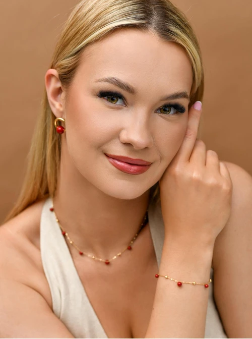 Bransoletka czerwone kuleczki, stal pozłacana S109452Z03