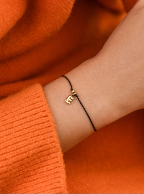 Bransoletka szczęścia, literka E, stal pozłacana S109073Z01