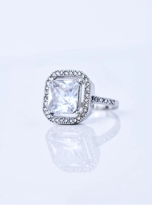 Pierścionek z kwadratowym kryształem, stal S404137S02