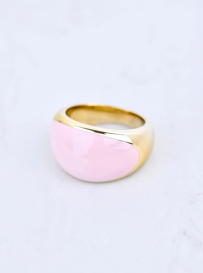 Pierścionek dmuchany z różową emalią, stal pozłacana S409918Z06