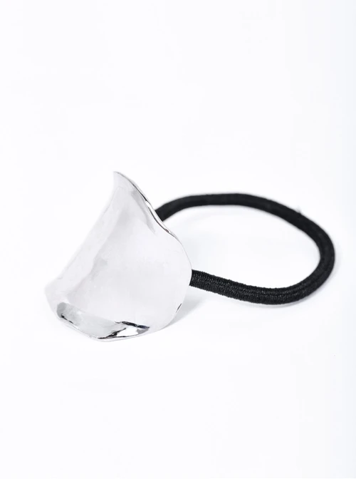 Gumka do włosów z metalowym detalem  B610016S00