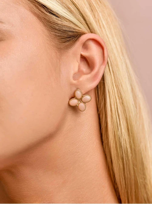 Kolczyki koniczynki, Opal Pudrowy, stal pozłacana  S209717Z00