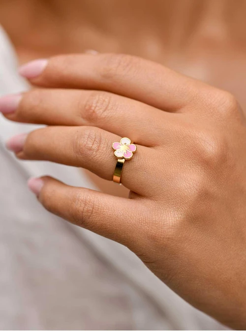 Pierścionek regulowany, różowy kwiatuszek, stal pozłacana S409660Z06-0