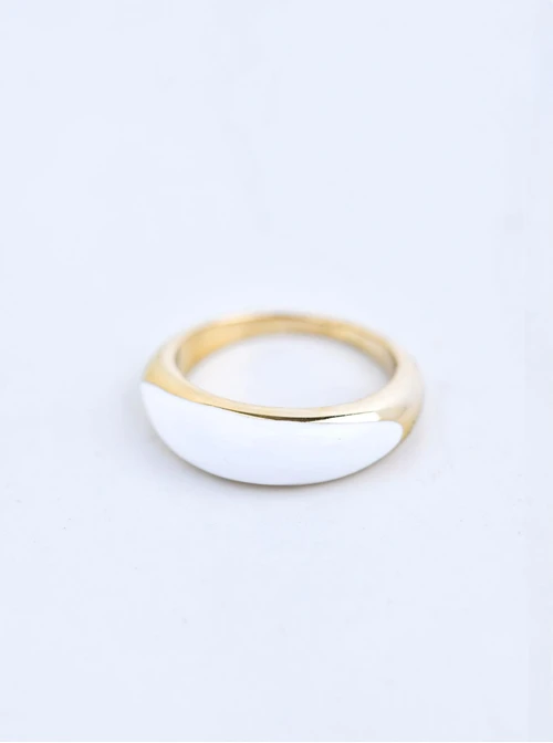 Pierścionek z białą emalią, stal pozłacana S409920Z02