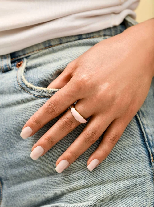 Pierścionek z różową emalią, stal pozłacana S409917Z06