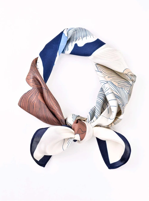 Apaszka Jedwabna, Kwiat, 65 cm x 65 cm, AP10183-07