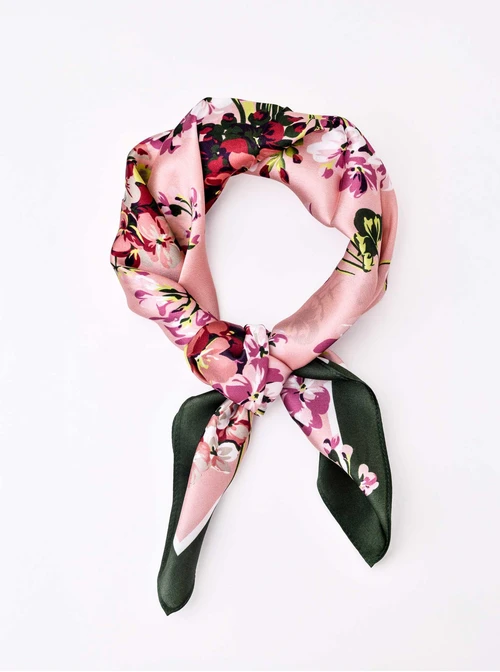 Apaszka Jedwabna, Kwiaty, 65cm x 65 cm, AP10169-07