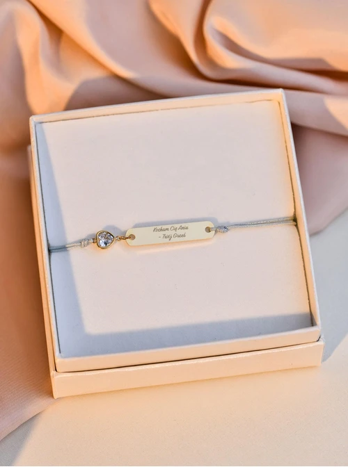 Bransoletka grawer, kryształowe serduszko, stal pozłacana S108076Z-09