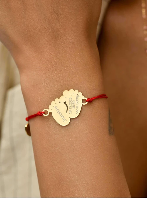 Bransoletka grawer, stópki, serduszko, stal pozłacana S108073Z-03