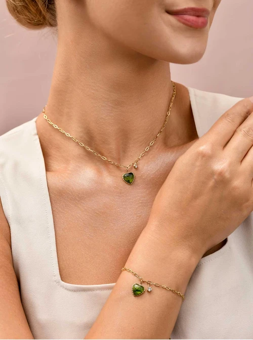 Bransoletka zielone serduszko, stal pozłacana S109809Z05