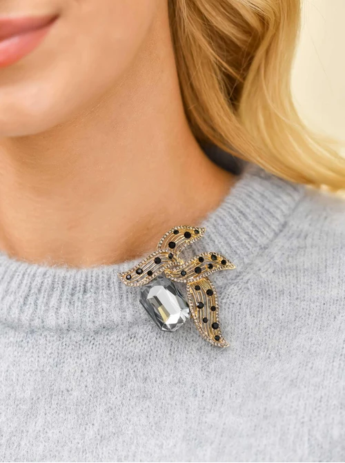 Broszka czarne kryształki B710933Z01