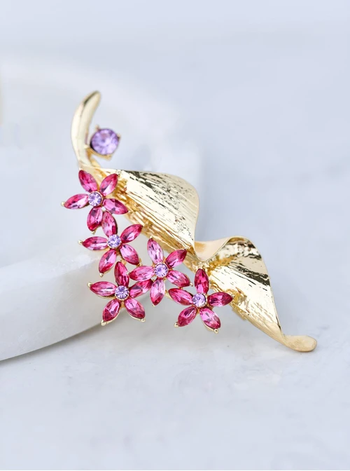 Broszka kwiatuszki, różowe kryształki B710896Z06