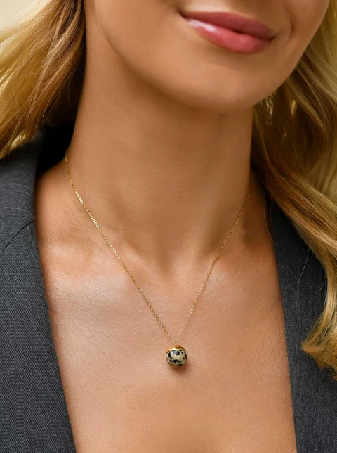 Naszyjnik kulka, Jaspis Dalmatyńczyk, stal pozłacana S310667Z00