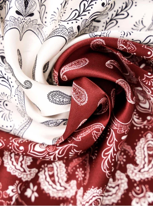 Apaszka Jedwabna, 68 cm x 68 cm, Paisley, AP11951-07