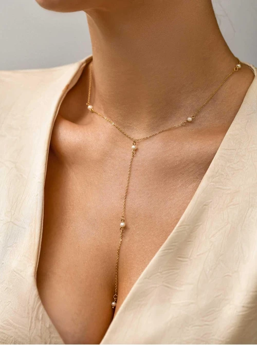 Naszyjnik krawatka, perełki, stal pozłacana S311596Z00