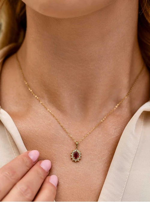 Naszyjnik z czerwonym kryształkiem, stal pozłacana S311637Z03