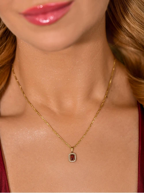 Naszyjnik z czerwonym kryształkiem, stal pozłacana S311640Z03