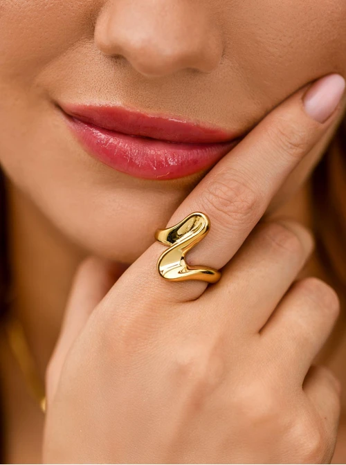 Pierścionek, nieregularny kształt, stal pozłacana S410754Z00