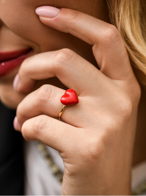 Pierścionek czerwone serce, stal pozłacana S412276Z03