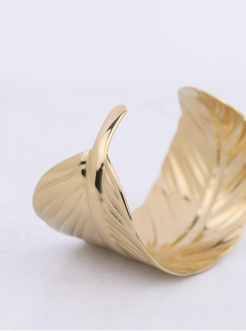 Bransoletka sztywna, pióro, stal pozłacana S112631Z00