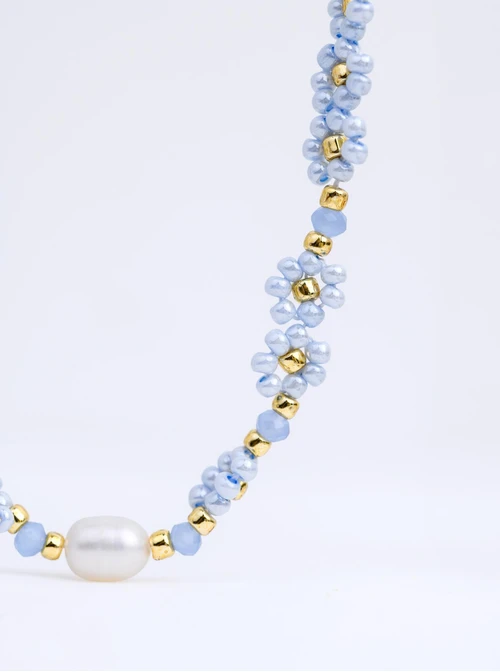 Naszyjnik niebieskie kwiatuszki, perełki, stal pozłacana S312493Z04