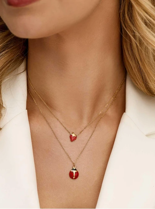 Naszyjnik podwójny truskawka, biedronka, stal pozłacana S312730Z00