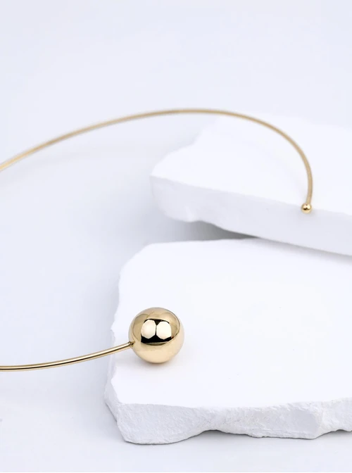 Naszyjnik sztywny, otwarty, kulka, stal pozłacana S312543Z00