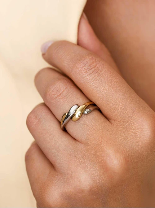 Pierścionek nieregularny kształt, stal pozłacana S412328M00