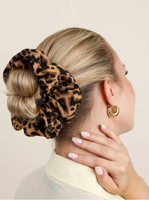 Gumka do włosów typu scrunchie - Panterka, O614329P00