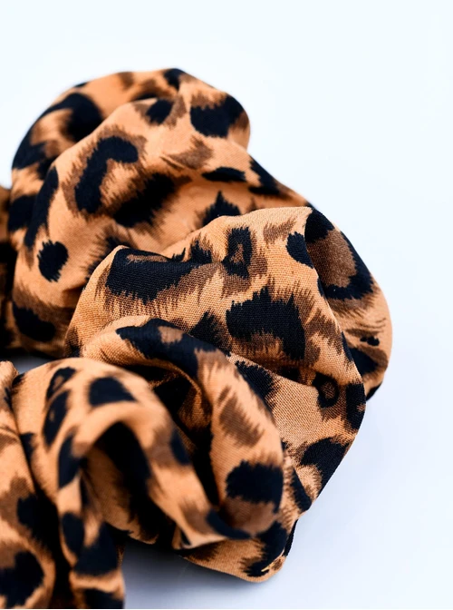 Gumka do włosów typu scrunchie - Panterka, O614329P00