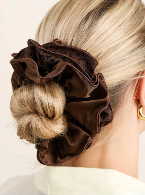 Gumka do włosów typu scrunchie - brązowa, O614317P00