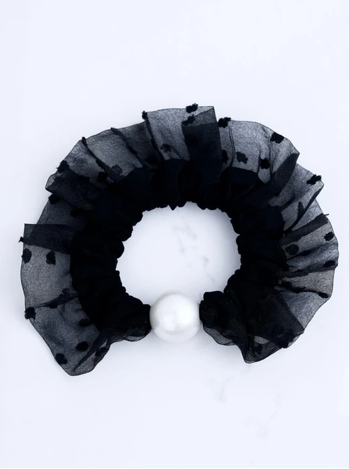 Gumka do włosów typu scrunchie - czarna z tiulem i perłą, O614285P00