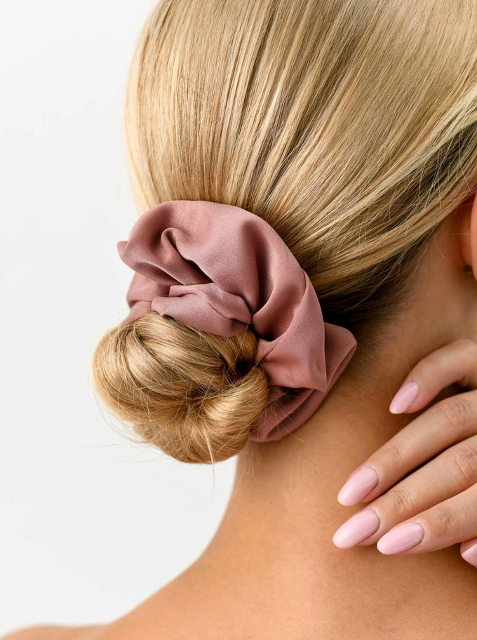 Gumka do włosów typu scrunchie, brudny róż O614424P00