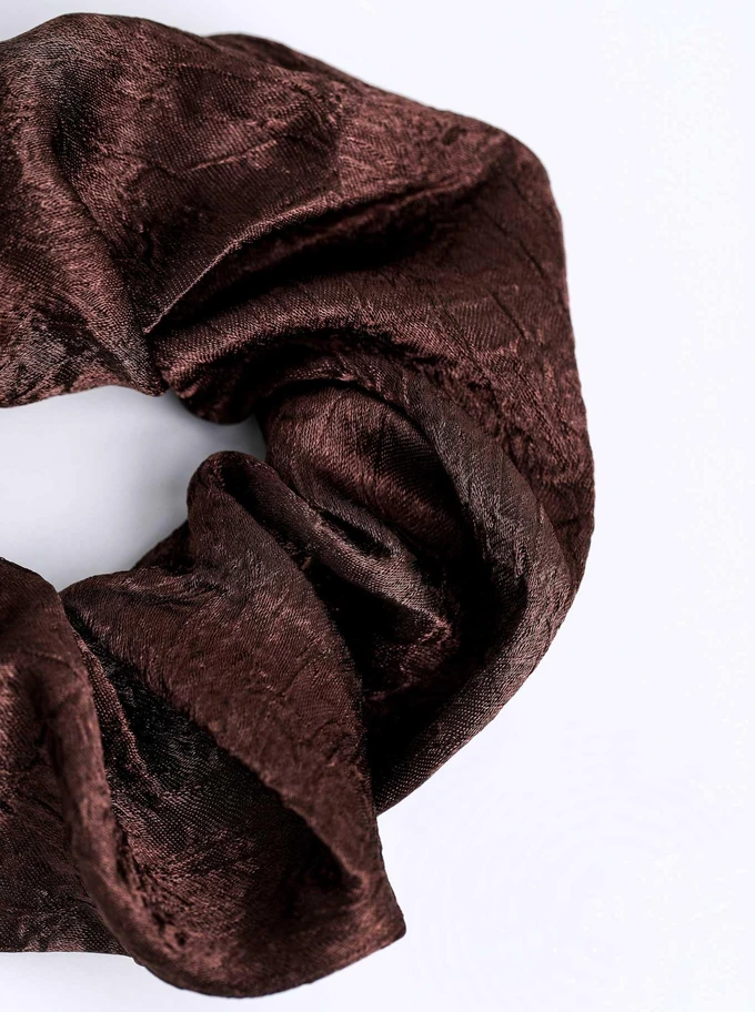 Gumka do włosów typu scrunchie, połyskujący brązowy O614373P00